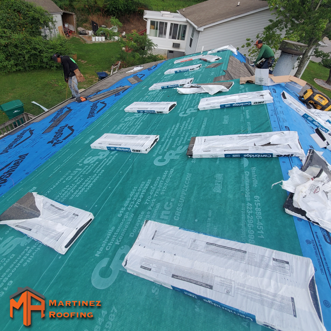 Martinez Roofing Image